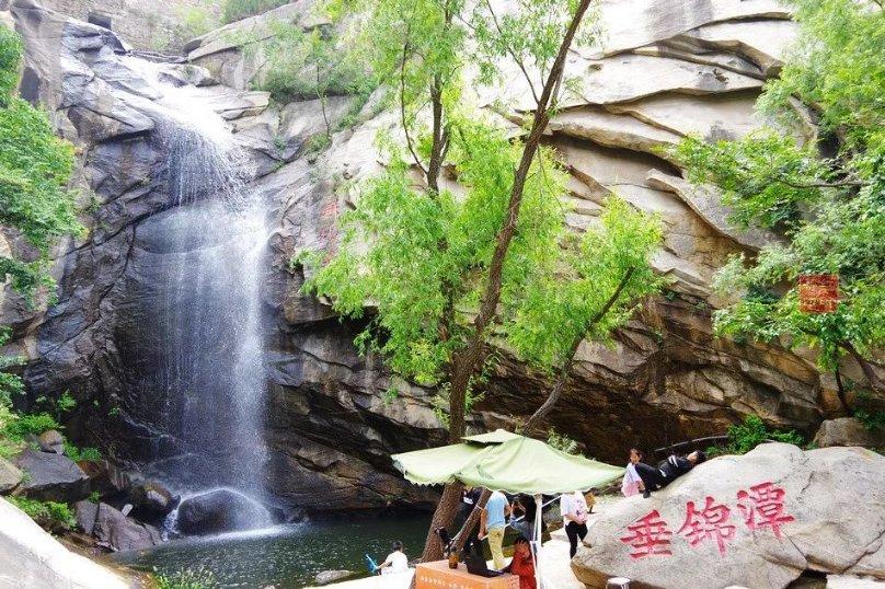 在电视《与君歌》中，仇烟织想除掉仇士良但为什么还要出卖韩岳？